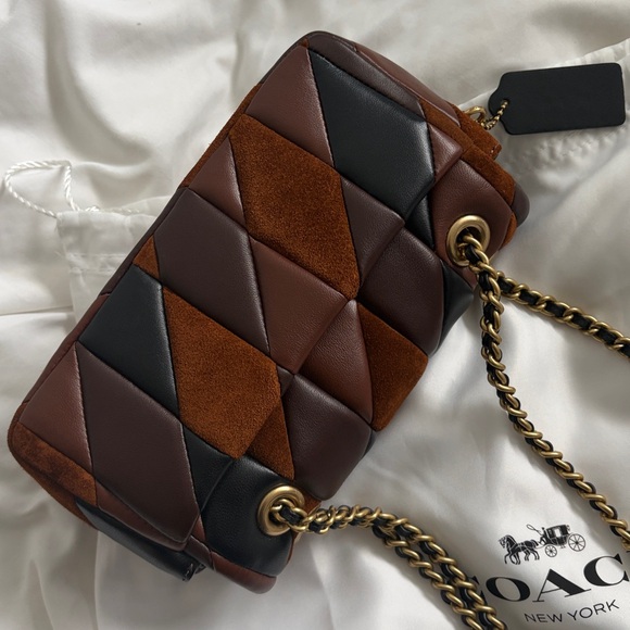 💯authentic COACH Patchwork Tabby20🤎 - Picture 7 of 17